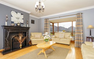 Dromdiralough Holiday Home, Muckross, Killarney - Self-Catering Holiday Home Rental in Kerry