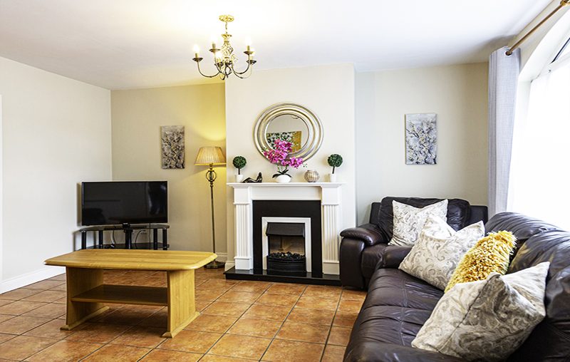 No.27 Killarney Holiday Village, Muckross Road, Killarney - Self-Catering Holiday Home Rental in Kerry